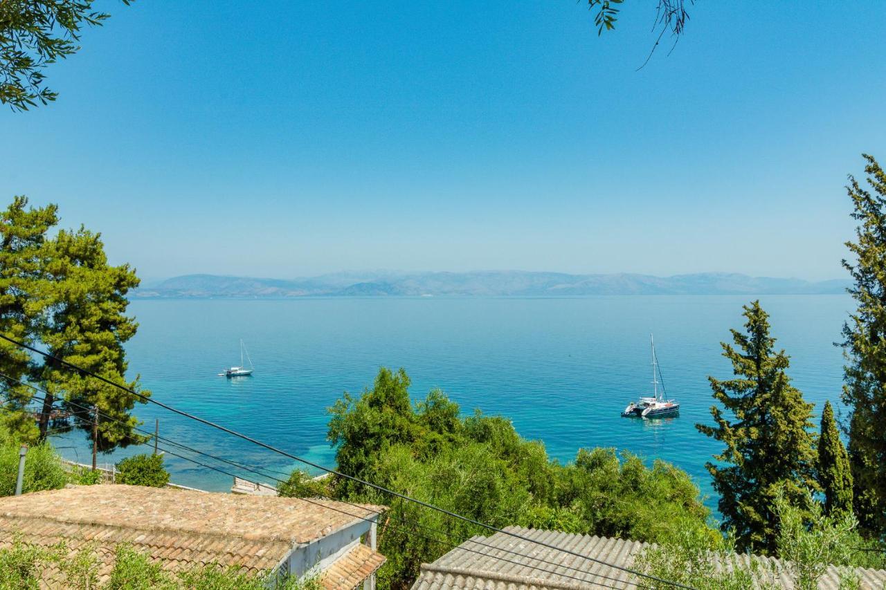 Zoela Corfu * Gastouri (Corfu)
