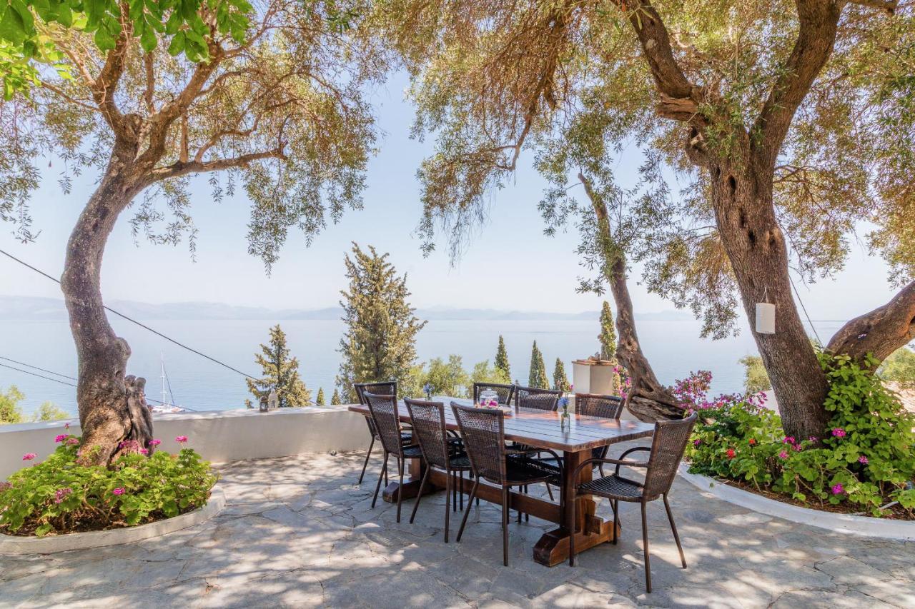 Zoela Corfu Gastouri (Corfu)
